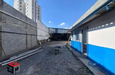 Barracão / Galpão / Depósito à venda na Rua Araçatuba, 180, Santa Maria, Santo André