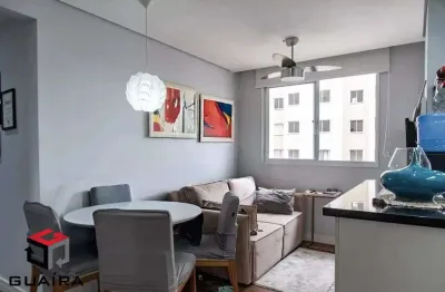 Apartamento de 40m² com 2 dormitórios, móveis planejados e lazer próximo ao largo do cambuci