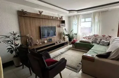 Casa com 3 quartos à venda na Rua Europa, 235, Taboão, São Bernardo do Campo