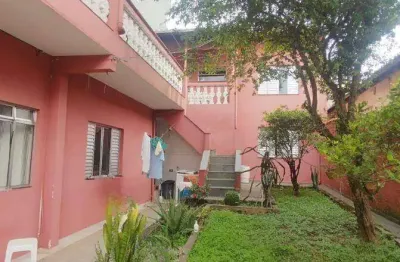 Casa com 5 quartos à venda na Rua Senador Paulo Guerra, 67, Vila Pires, Santo André