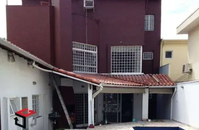 Casa à venda - 2 quartos - 2 suítes - 2 vagas - 300m² - 2.000.000,00