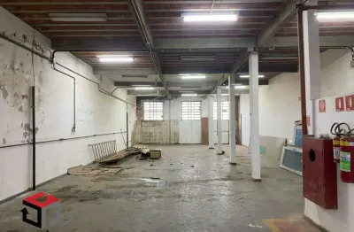 Barracão / Galpão / Depósito à venda na Rua Cláudia Muzio, 167, Americanópolis, São Paulo