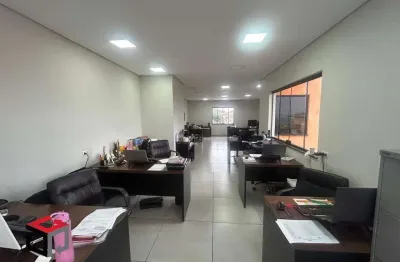 Casa com 2 quartos à venda na Avenida Queirós Filho, 3831, Vila Humaitá, Santo André