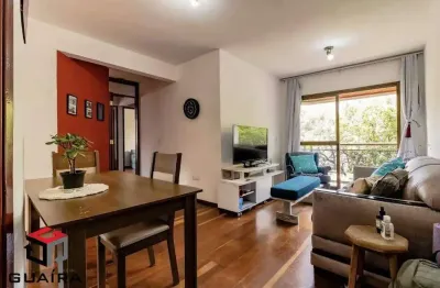 Apartamento de 97 metros, 4 dormitorios sendo 1 suite e 3 vagas de garagem.