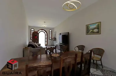 Casa com 5 quartos à venda na Rua Caiapós, 343, Vila Pires, Santo André