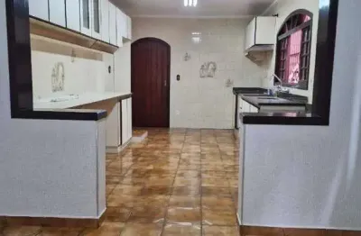 Sobrado à venda 3 quartos 3 vagas teles de menezes - santo andré - sp