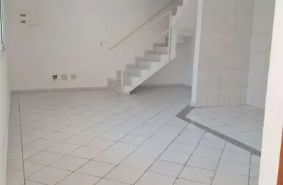 Sobrado para aluguel 3 quartos 1 suíte 2 vagas Ocara - Santo André - SP