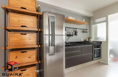 Apartamento 2 Dormitorios, sendo 1 suite, 1 vaga, 60 m2 em Alto da Lapa.