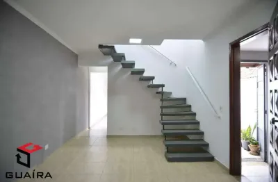 Sobrado à venda 3 quartos 3 suítes 2 vagas Jamaica - Santo André - SP