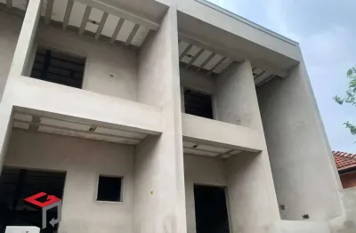 Sobrado à venda 3 quartos 3 suítes 2 vagas Utinga - Santo André - SP