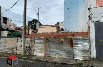 Sobrado à venda 3 quartos 2 suítes 2 vagas Leopoldina - Santo André - SP