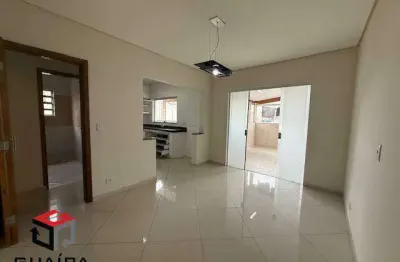 Sobrado à venda 6 quartos 3 suítes 2 vagas Tibiriçá - Santo André - SP