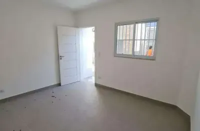 Sobrado com 75m² localizado no Bairro da Saúde em São Paulo - SP.