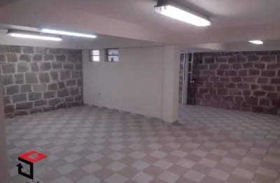 Sobrado comercial para locação 3 salas e plataforma pcd 3 vagas - JD. Maria Adelaide - SBCampo - SP