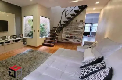 Sobrado à venda 3 quartos 1 suíte 7 vagas Nogueira - Diadema - SP