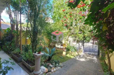 Casa térrea em terreno de 400m² na melhor localização do rudge ramos