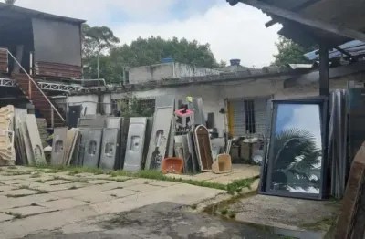 Terreno à venda na Praça Bom Jesus de Piraporinha, 40, Piraporinha, Diadema