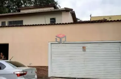 Galpão + sobrado : ideal para quem busca fazer locação!!!