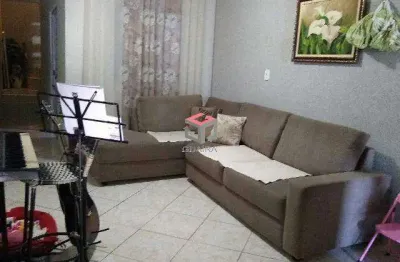 Sobrado com 162 m² localizado no bairro canhema em diadema/sp.