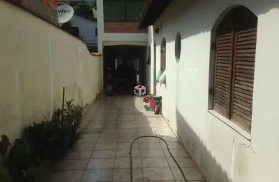 Casa com 3 quartos à venda na Rua Cruz Alta, 90, Vila Helena, Santo André