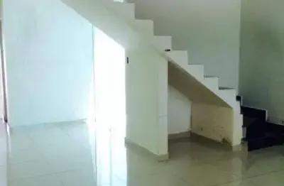 Sobrado à venda 3 quartos 1 suíte 4 vagas santa terezinha - são bernardo do campo - sp