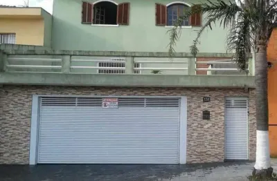 Sobrado com 190m² localizado na vila aquilino em santo andré/sp.