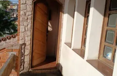 Casa com 2 quartos à venda na Rua Turiaçu, 314, Vila Alice, Santo André