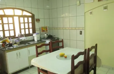 Sobrado à venda 3 quartos 2 suítes 2 vagas utinga - santo andré - sp