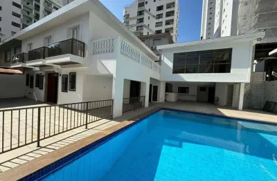 Sobrado com 4 dormitórios para alugar, 300 m² por R$ 16.000,00/mês - Ponta da Praia - Santos/SP