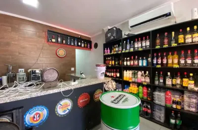 Ponto - venda por R$ 100.000 e aluguel por R$ 4.500/mês - Ponta da Praia - Santos/SP