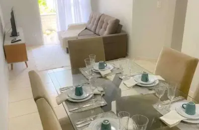 Apartamento com 2 dormitórios, suíte, varanda gourmet, piscina e 2 vagas.