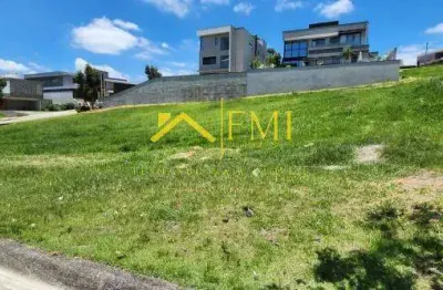 Terreno em leve aclive no reserva do paratehy no urbanova