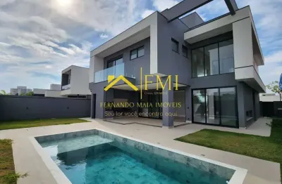 Casa com 5 suítes (1 no térreo) e piscina no urbanova