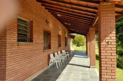 Sitio a venda em mogi das cruzes, com mina de água e ótima localização