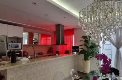 Sobrado a venda em São Bernardo do Campo, excelente  localização.