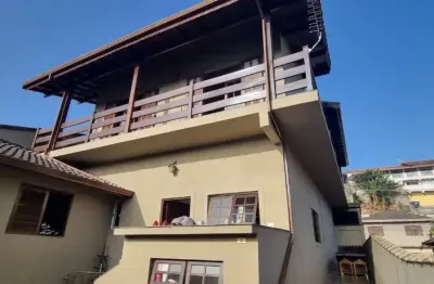 Casa  a venda  em Ribeirão Pires, aceita financiamento bancário