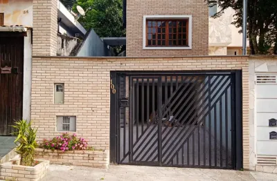 Sobrado  a venda em  ribeirão pires, fica há 02 minutos do centro