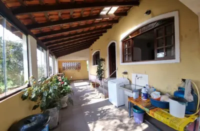 Chácara com 4.000m2 02 terrenos ideal para moradia e lazer, fica há 03 minutos da rodovia índio tibiriçá