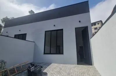 Casa a venda em ribeirão pires, fica hà 5 minutos do centro  da cidade