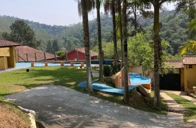 Chácara a venda em suzano, com ´tima topograia e localização