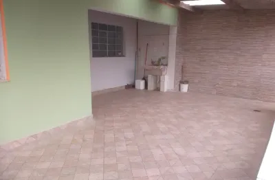 Casa a venda em palmeiras, aceita financiamento bancário, ótima localização