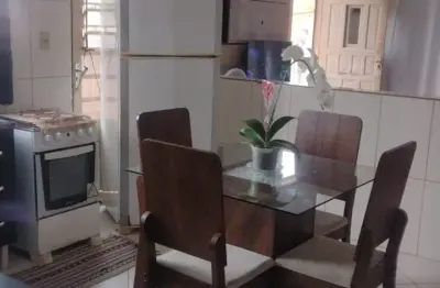 Casa a venda em palmeiras suzano com escritura, está há 3 minutos do centro