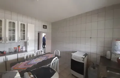 Casa com 3 quartos à venda na Rua Nossa Senhora Aparecida, Vila Fátima, Suzano
