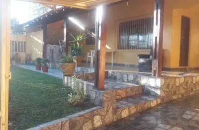 Casa a venda em suzano, com ótima localização, documentação ok