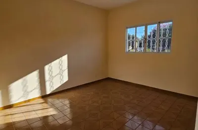 Casa Residencial e Comercial para locação no Bosque dos Eucaliptos