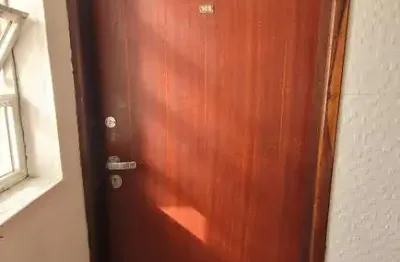 Apartamento com 1 quarto à venda na rua velho campos, 420, centro, macaé, 46 m2 por r$ 160.000