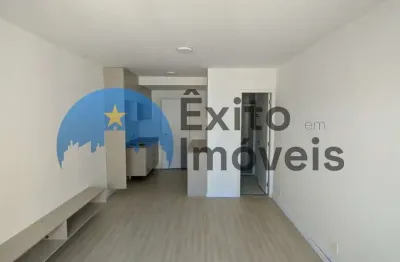 Invista em Kitnet no Brás, alugue ou more, preço imperdível!