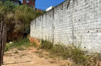 Terreno à venda no Jardim Nicea, Itaquaquecetuba 