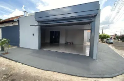 Casa com 3 quartos à venda na Avenida São Paulo, 8, Centro (Lácio), Marília