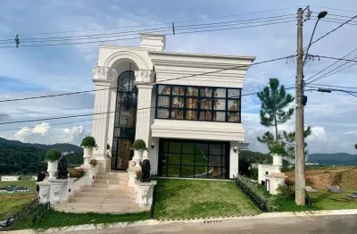Casa com 4 quartos à venda no Rio do Meio, Camboriú 